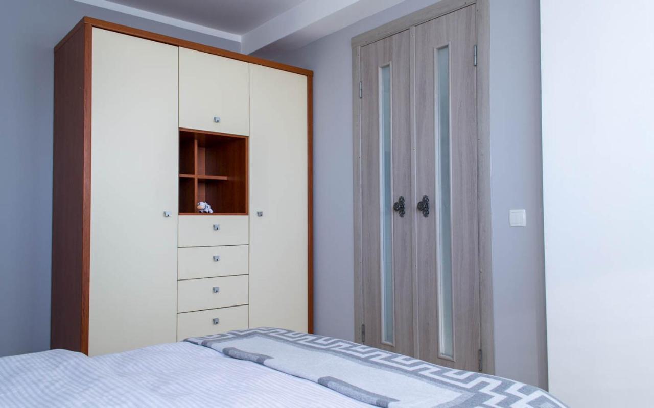 Cozy 2-Room Apartment On Zhvanetsky Boulevard Одеса Екстериор снимка