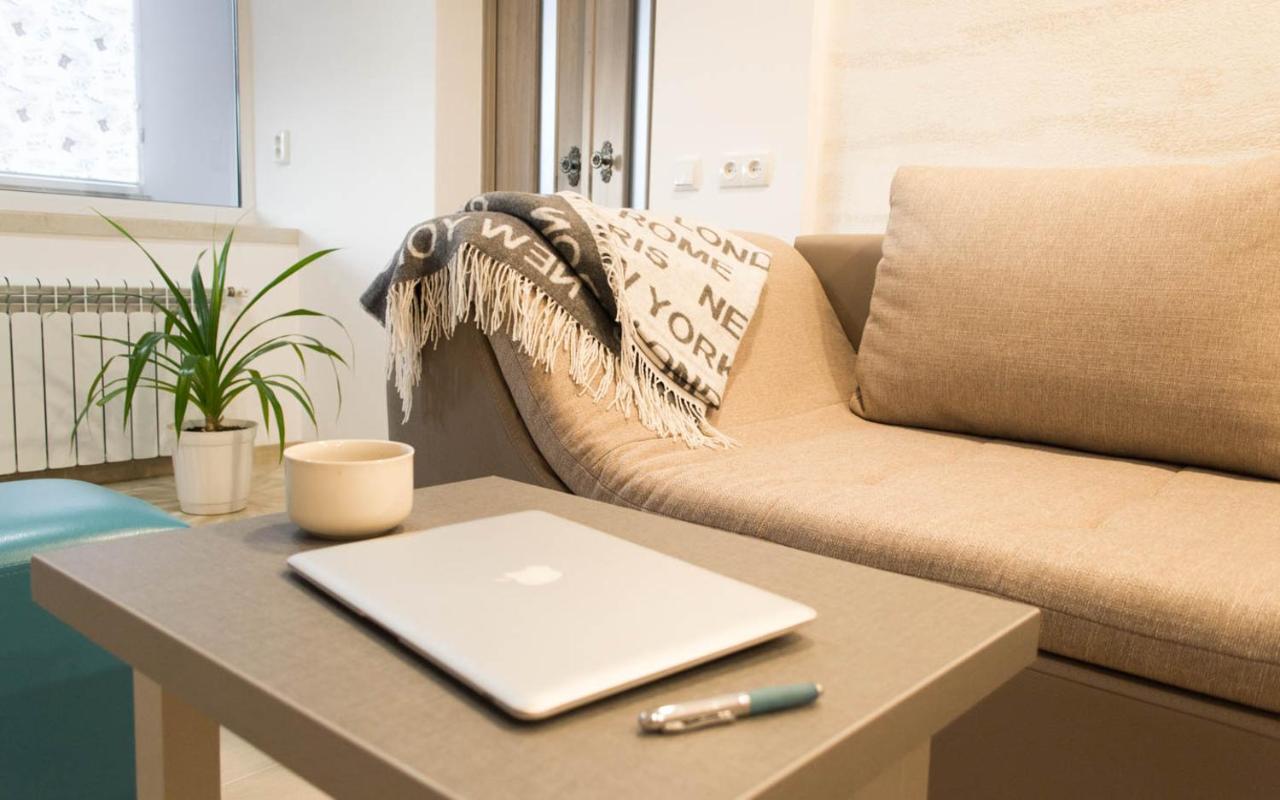 Cozy 2-Room Apartment On Zhvanetsky Boulevard Одеса Екстериор снимка